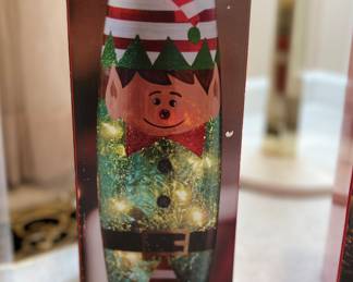 Elec. Lighted Elf tall glass jar 