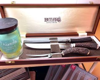 Butler Cutlery knive set w/case