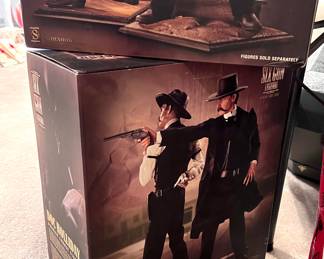 Six Gun -Wyatt Earp box