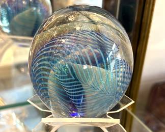 Caithness Ribbon paperweight 