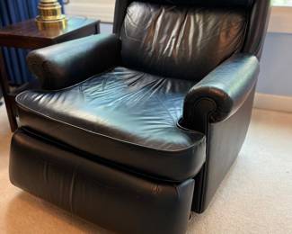 Matching bark navy blue leather recliners 