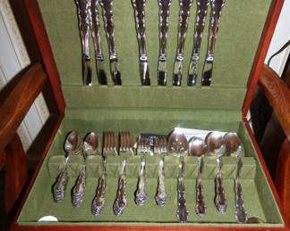Silver Plate Flatware Set