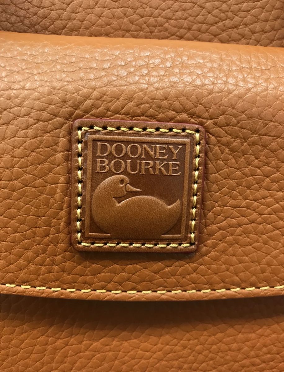 Designer Bags & HighEnd Artwork from St.... starts on 9/1/2023