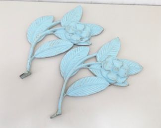 2 Antique Iron Outdoor 16" Ornaments	
