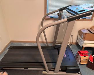 Treadmill 
