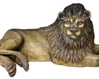 Stunning Lion Sculpture
