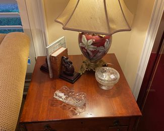 Mahogany Lexington Furniture Co end table