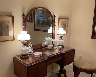 Double pedestal mahogany vanity