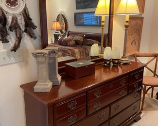 Double mahogany dresser