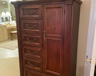 Mahogany gentleman’s armoire/chest