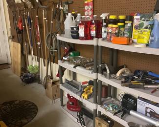Garage with tools