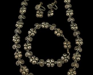 Signed Mexican Sterling Silver Jewelry Set VA