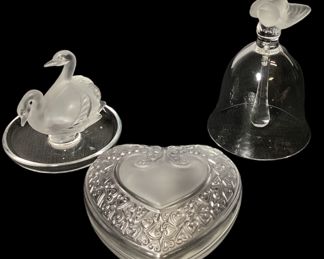 Three LALIQUE Glass Articles, Dinner Bell, Swan Tray, Heart Box
