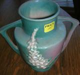 ROSEVILLE GREEN FOXGLOVE VASE