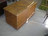GRAIN PAINTED ANTIQUE BLANKET CHEST