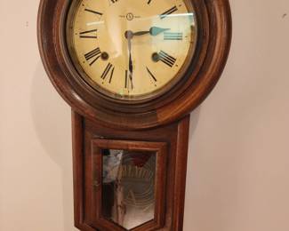 Regulator Clock