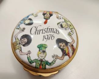 Cartier 1976 Enameled Trinket Box--Peace on Earth