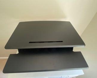 Standing desk like new