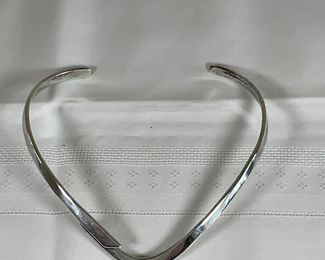 Vintage Taxco Sterling V Choke Necklace
