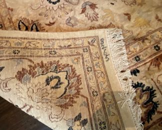 Now $400 - Was $500 Oriental rug  6' x 9'3"