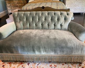 Now $1,050 - Was $1,400  (originally $3,500.00) Beautiful custom tufted velvet loveseat   33"h x 71"long x 41"d