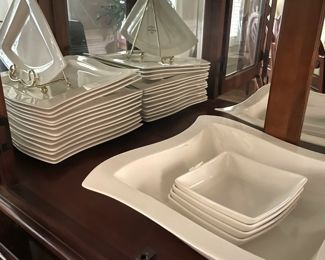 Villeroy & Boch china set