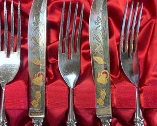 Beautiful and in "like new" condition - 12pc Stag Horn Solingen Rostfrei 1950's steak knife set
