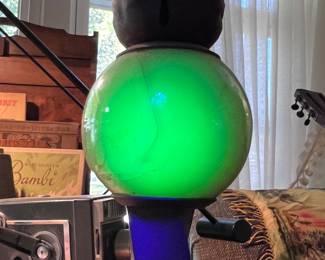 Iron floor stand w/Jadeite/uranium