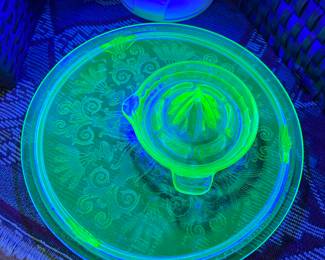 Uranium case plate and juicer