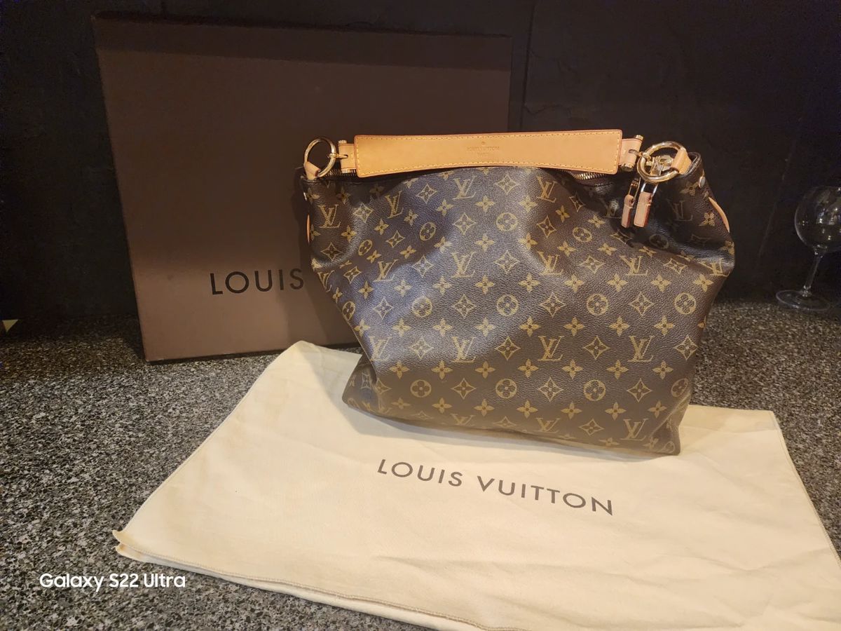 1. LOUIS VUITTON SULLY SS MONOGRAM $1350.00 WITH DUST BAG AND BOX 