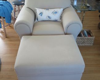 ANOTHER CHAIR BY ROWE. 