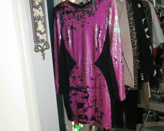 LOTS OF SPIFFY SIZE MEDIUM LADIES' CLOTHES.