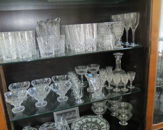 CRYSTAL PARTY GLASSES IN ABUNDANCE.
