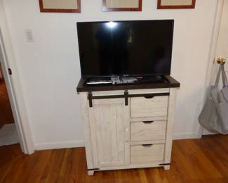 Small chest, TV