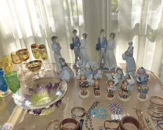 Llardro figurines, Hummel figurines