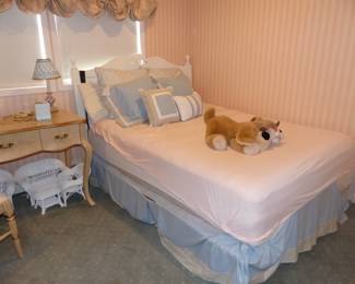 White wood bed with mattress & boxspring
