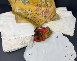 Vintage Table Linens & Runner