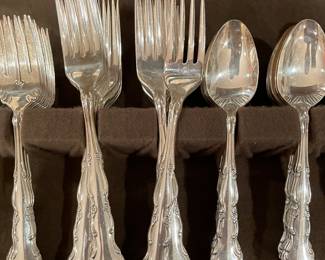 Rogers, "Flirtation" silver plate set with case