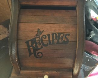small roll-top recipe box