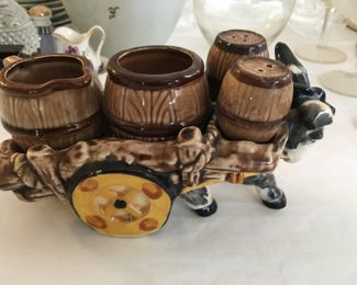 Donkey S&P creamer/sugar holder