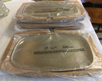 set of 4 steak trays