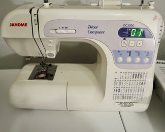 Janome Decor Computer Sewing Machine