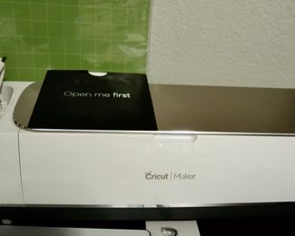 Cricut Maker
