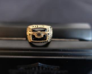 Harley Davidson Men's Ring - 18k - 19.6 grams