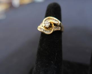 Diamond & 14k Gold Ladies Ring