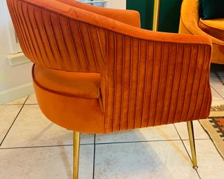 $150 	Velvet chair 29"Tx26 1/2"	