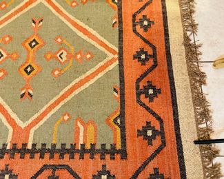 $150 	
Grandin road rug cotton 8'8""x5'2"""	