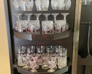 $450 	
Bar 47""Hx24Wx18 1/2D opened 48""W"	