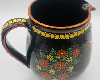 $280 	
Swiss cheese pottery Folk Art dome Hugo Kholer Biel 	14 1/4Wx 9Tcookie jar  11Tx8""W"									