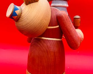 Erzgebirische Santa wood 9""T"	